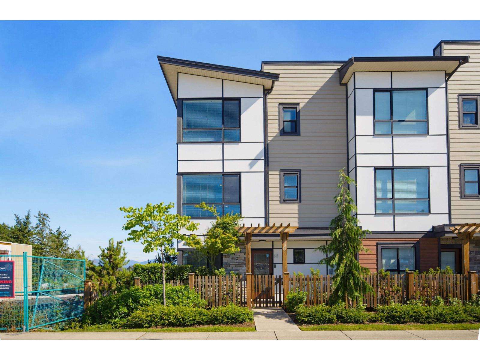65 20150 81 Avenue, Langley, British Columbia  V2Y 3L8 - Photo 3 - R3151933