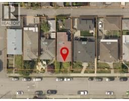 2935 ADANAC STREET, Vancouver, British Columbia