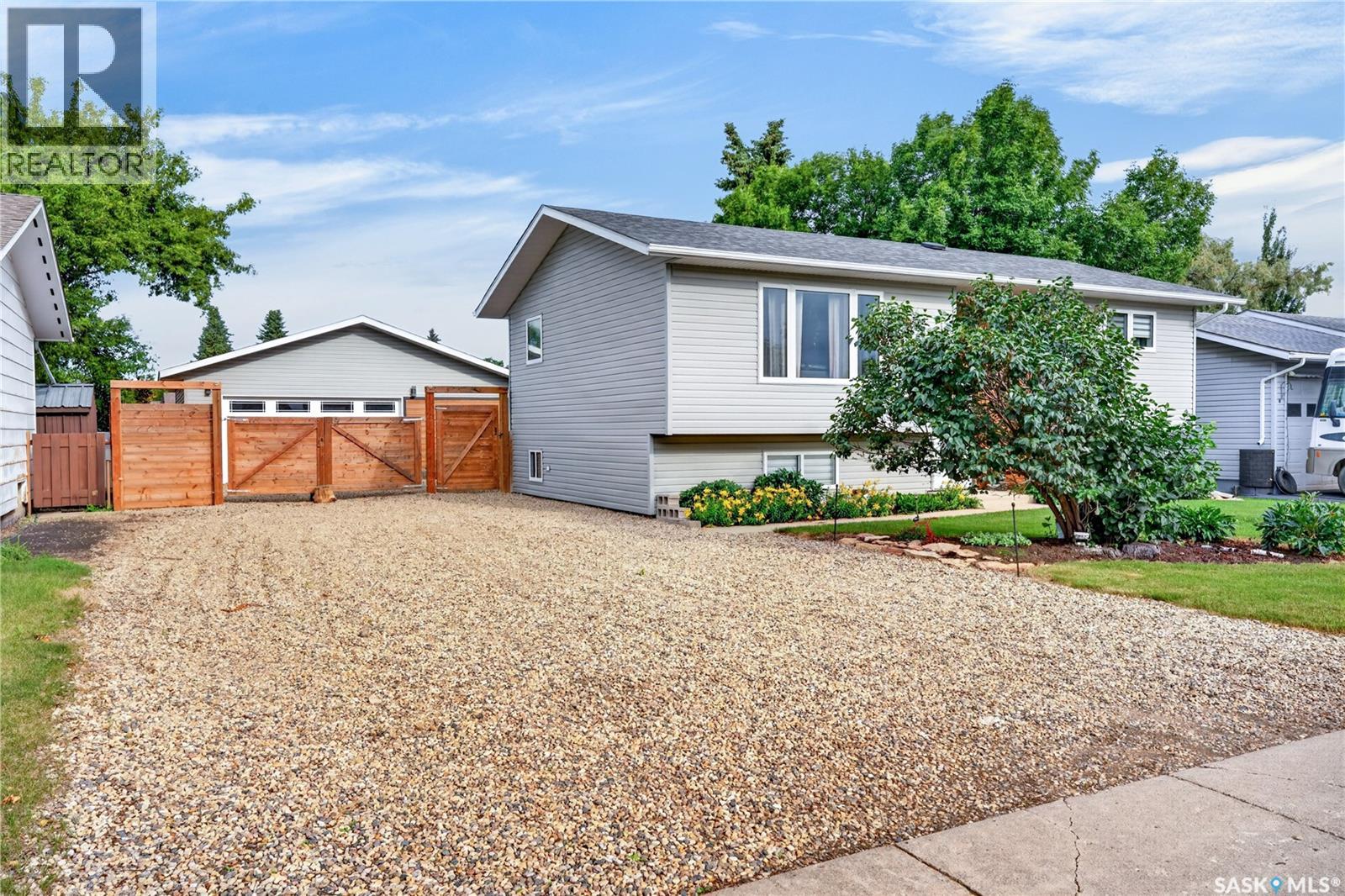 315 Caskey Drive, Melfort, Saskatchewan  S0E 1A0 - Photo 2 - SK044125