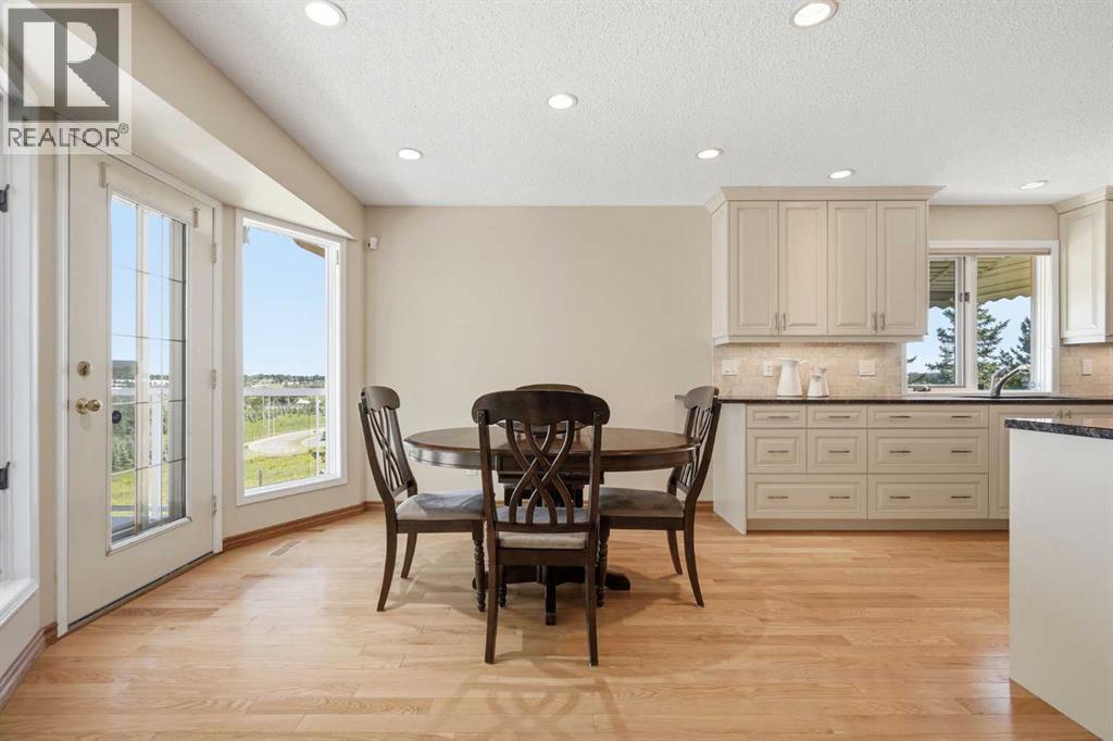135 Shawnee Rise SW, Calgary, Alberta  T2Y 2S3 - Photo 16 - A2329270