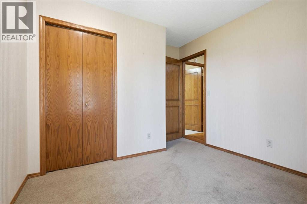 135 Shawnee Rise SW, Calgary, Alberta  T2Y 2S3 - Photo 20 - A2329270