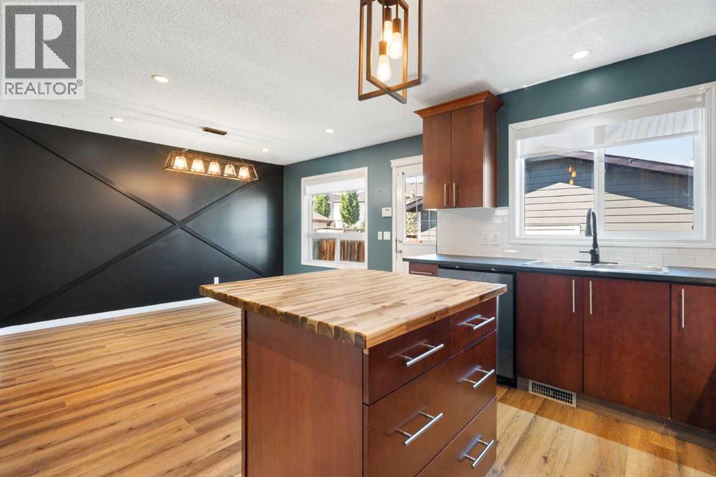 128 Silverado Way SW, Calgary, Alberta  T2X 0E9 - Photo 11 - A2331536
