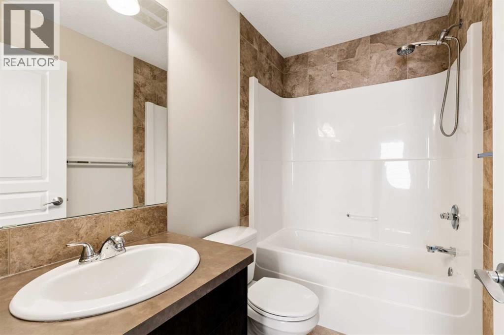 59 Elgin Meadows Park SE, Calgary, Alberta  T2Z 1B5 - Photo 31 - A2331673