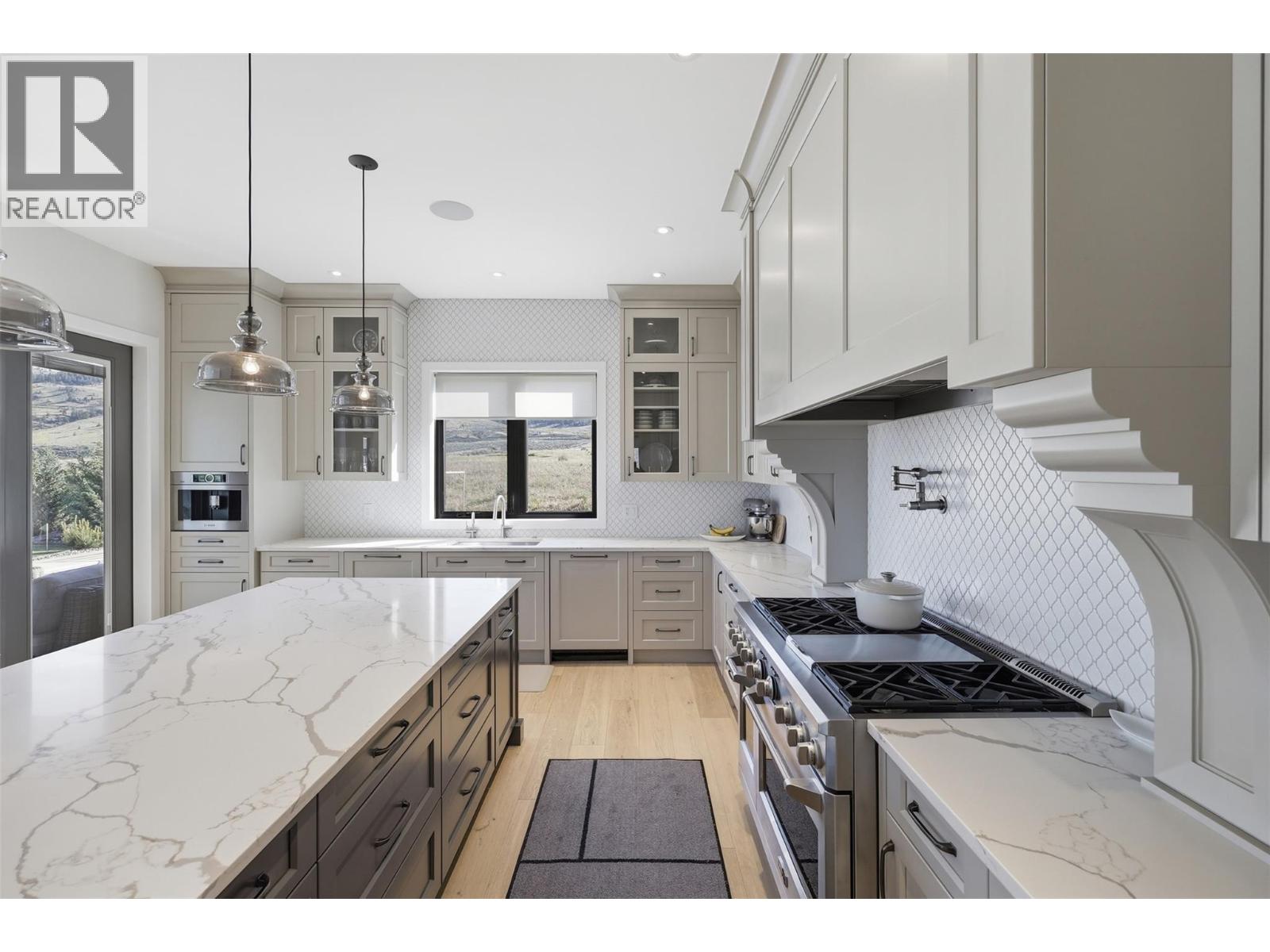 316 Holloway Drive, Kamloops, British Columbia  V1S 0E3 - Photo 14 - 10396454