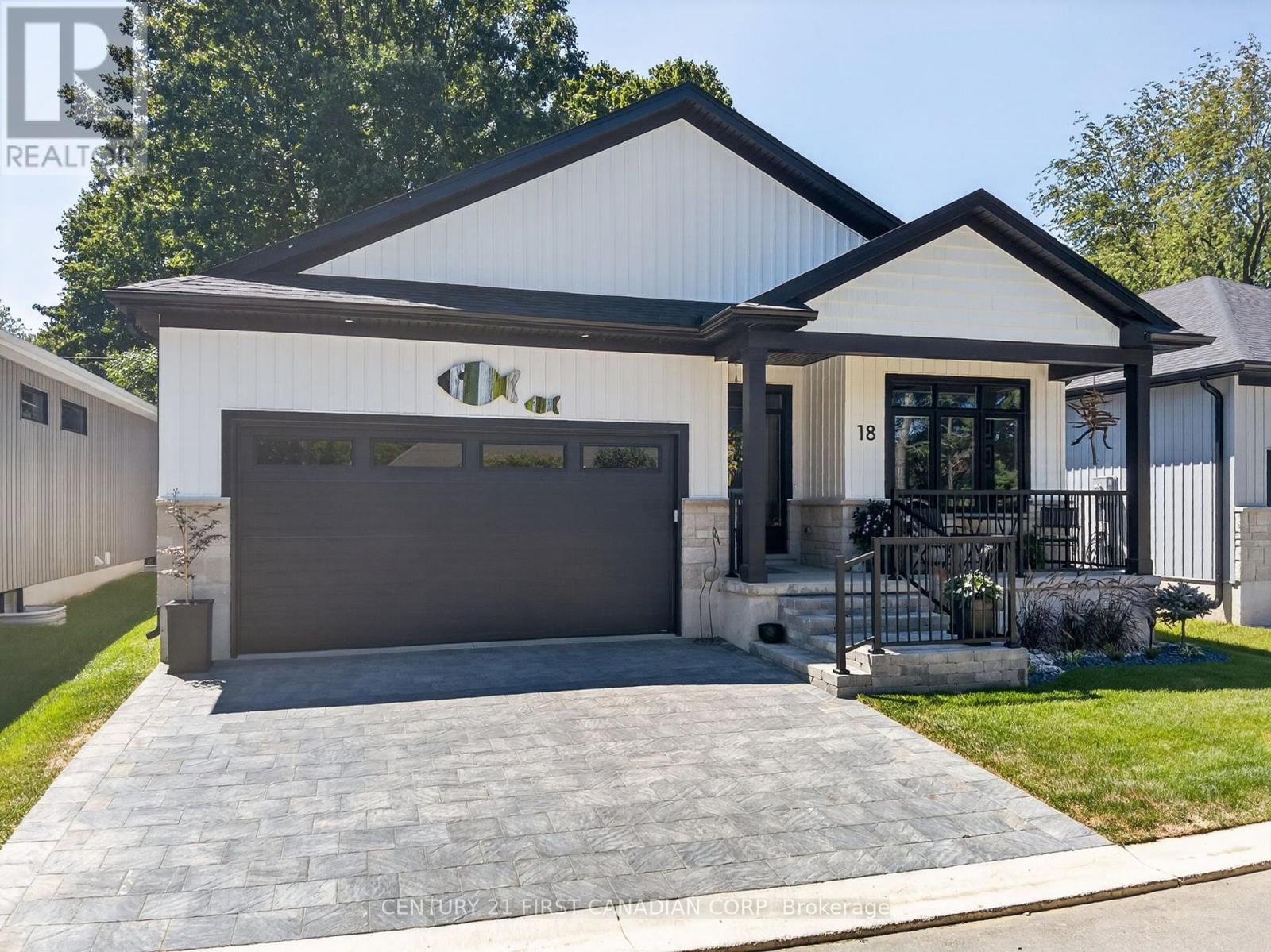 18 - 430 Head Street N, Strathroy-Caradoc, Ontario  N7G 0H3 - Photo 2 - X13636854