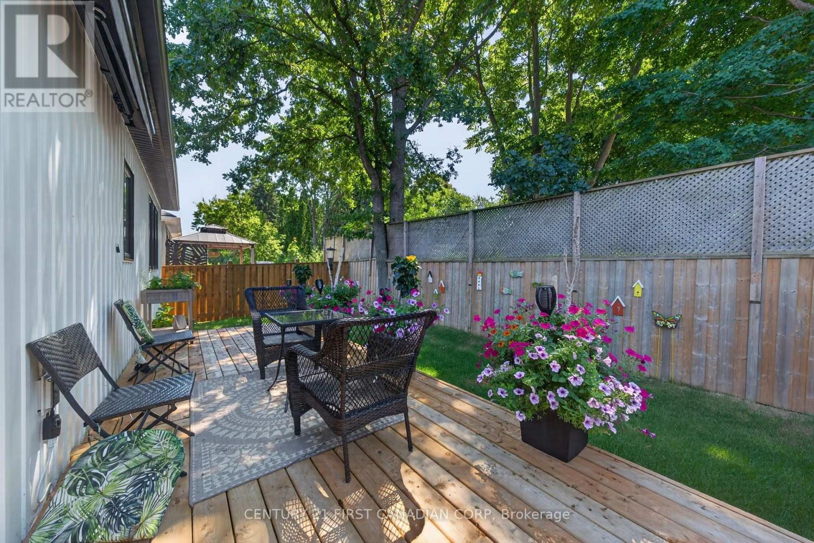 18 - 430 Head Street N, Strathroy-Caradoc, Ontario  N7G 0H3 - Photo 24 - X13636854