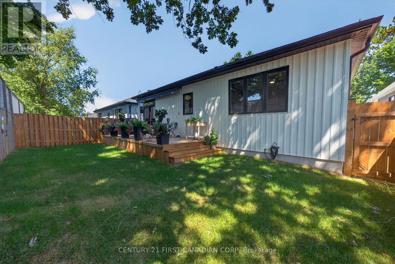 18 - 430 Head Street N, Strathroy-Caradoc, Ontario  N7G 0H3 - Photo 25 - X13636854