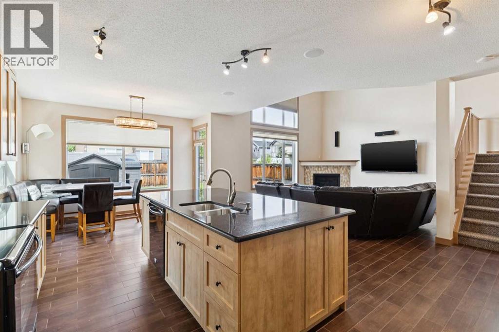 47 Silverado Skies Manor SW, Calgary, Alberta  T2X 0K3 - Photo 2 - A2315360