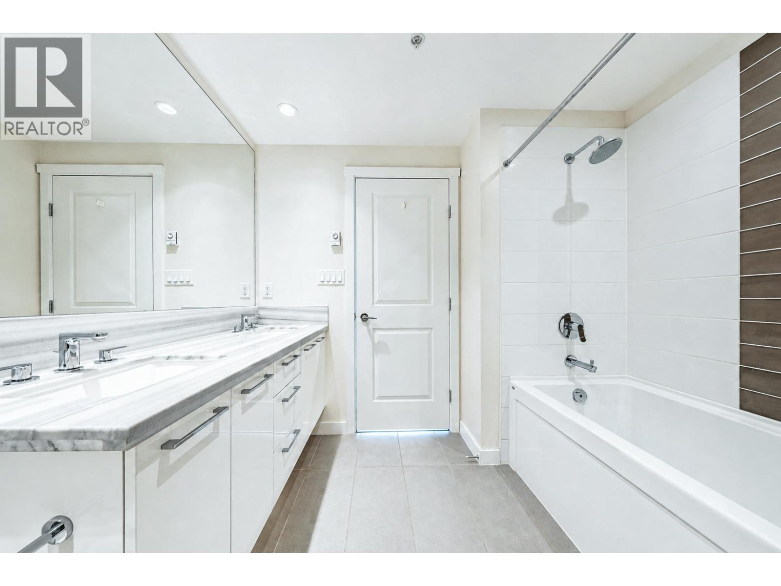 2707 4880 Bennett Street, Burnaby, British Columbia  V5H 0C1 - Photo 23 - R3141156