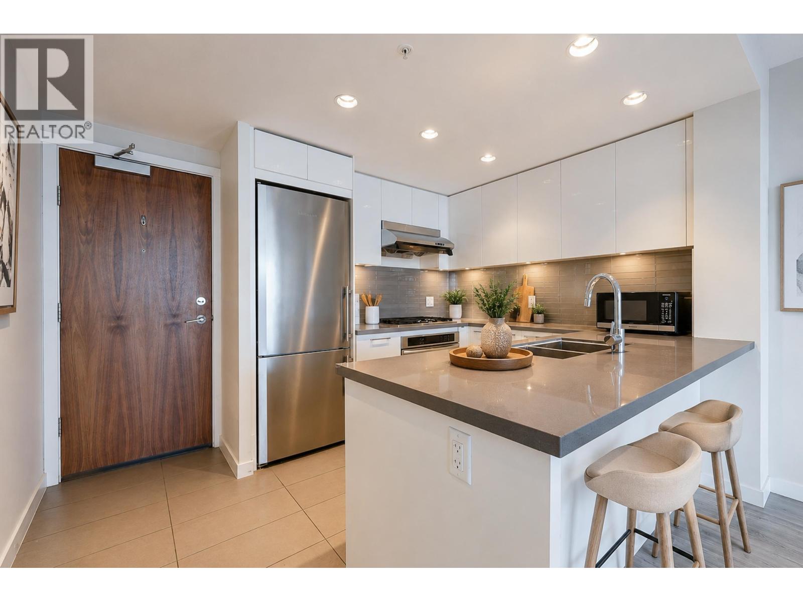2707 4880 Bennett Street, Burnaby, British Columbia  V5H 0C1 - Photo 5 - R3141156