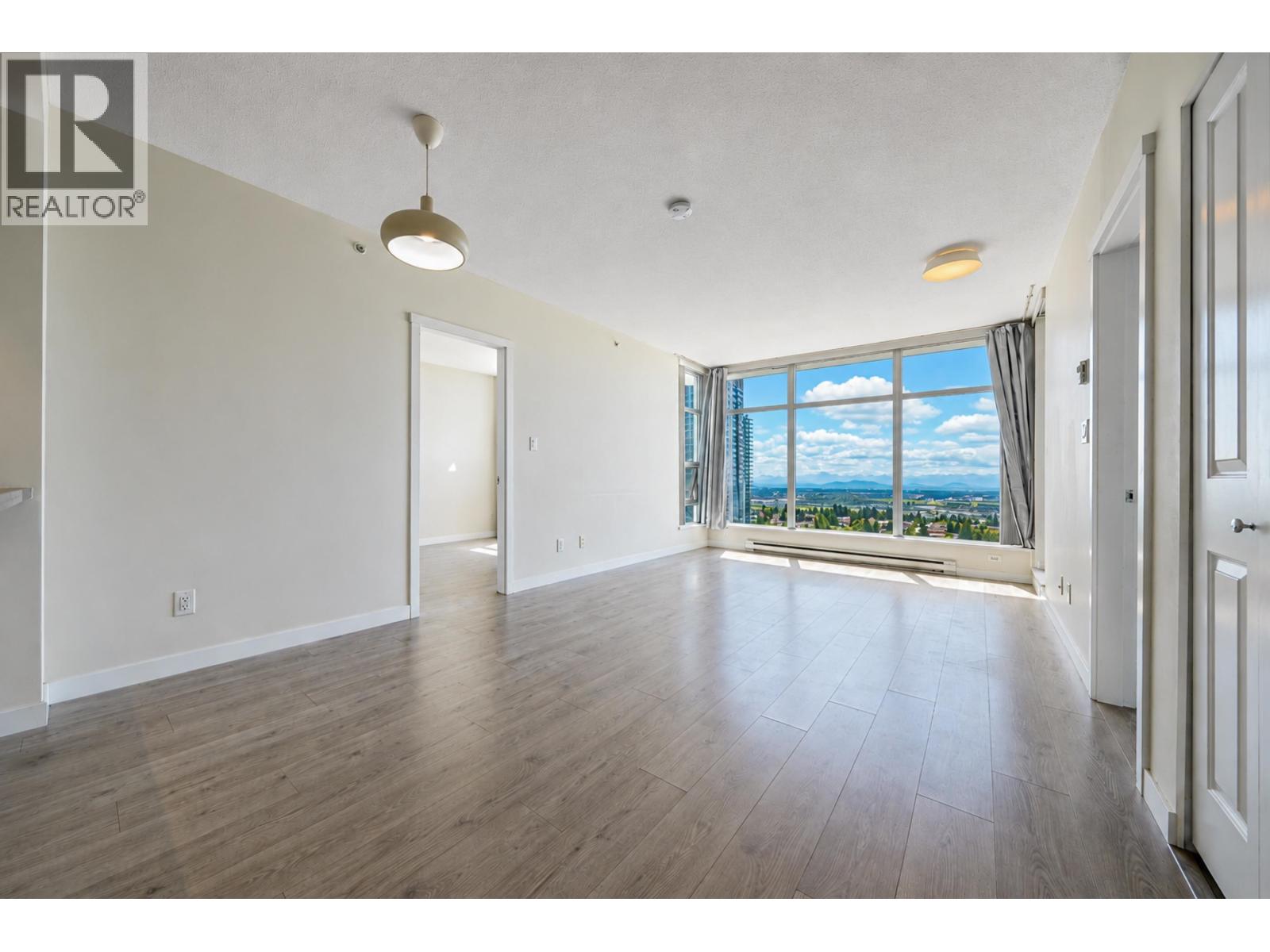 2707 4880 Bennett Street, Burnaby, British Columbia  V5H 0C1 - Photo 11 - R3141156