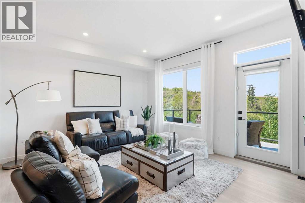 108 Na'a Heights SW, Calgary, Alberta  T3H 6C4 - Photo 4 - A2331947