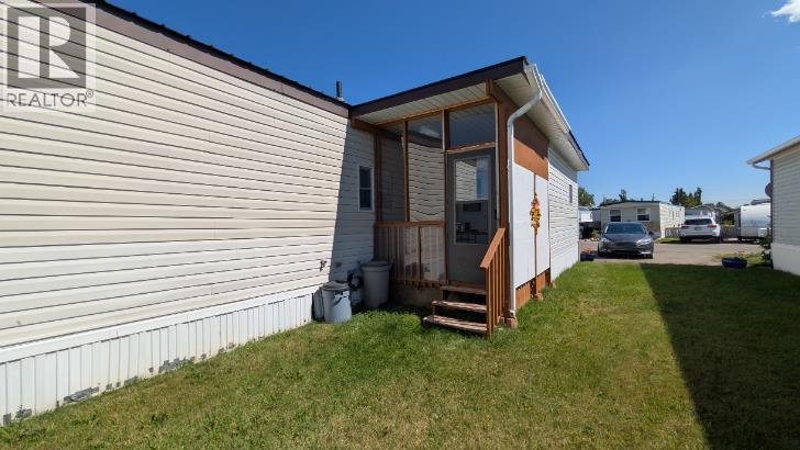 33, 5853 4 Street W, Claresholm, Alberta  T0L 0T0 - Photo 26 - A2333567