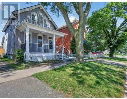 15 CATHERINE STREET, St. Catharines, Ontario