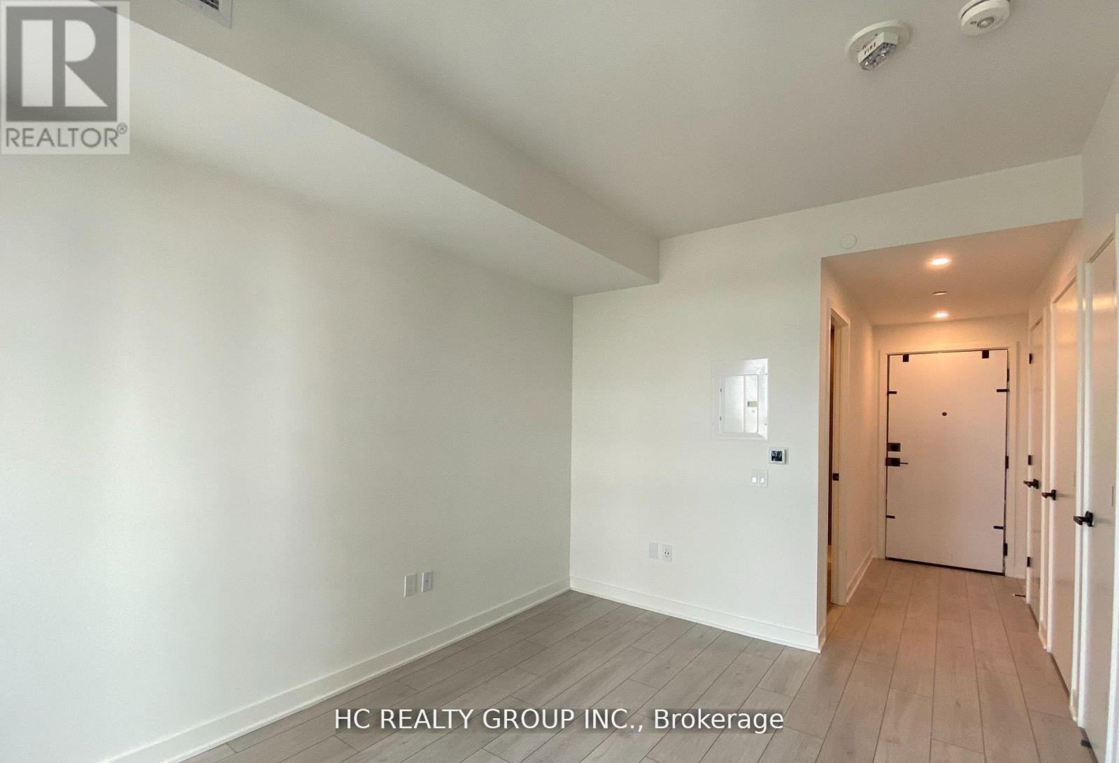 1311 - 55 CHARLES STREET E