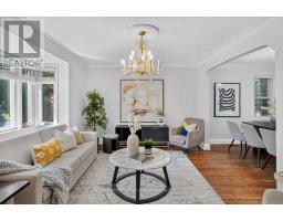 122 MCGILLIVRAY AVENUE, Toronto, Ontario