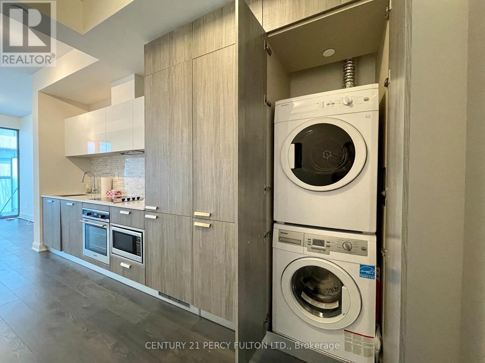 2108 - 50 Charles Street E, Toronto, Ontario M4Y 1T1 - Photo 3 - C13636782