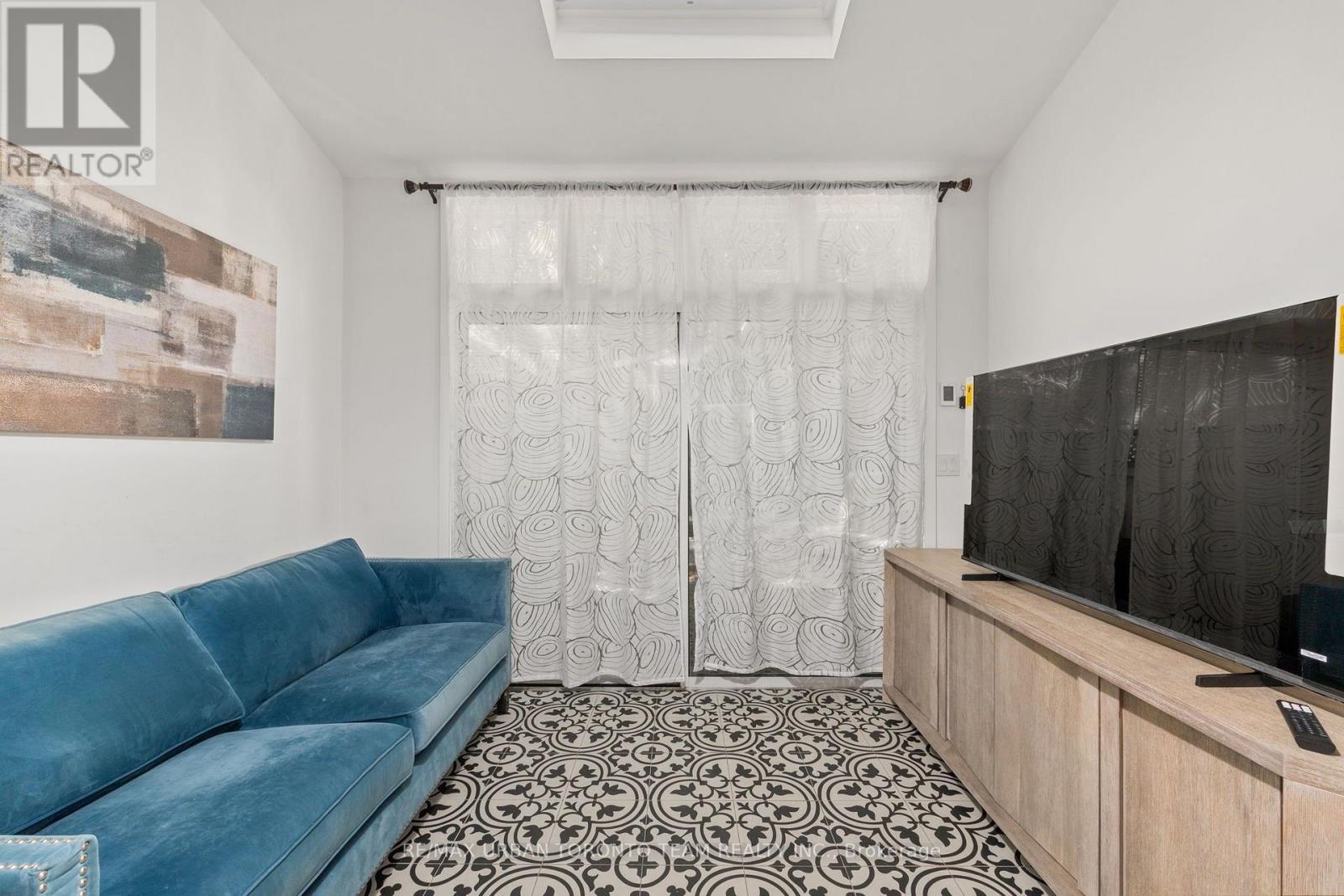 18 Draper Street, Toronto, Ontario  M5V 2M4 - Photo 13 - C13636790