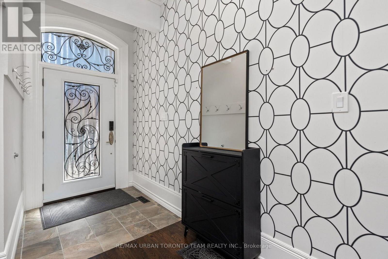 18 Draper Street, Toronto, Ontario  M5V 2M4 - Photo 15 - C13636790
