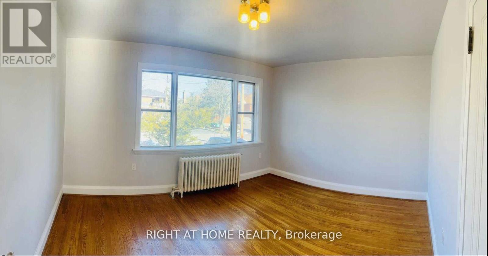 201 Codsell Avenue, Toronto, Ontario  M3H 3W5 - Photo 3 - C13636834
