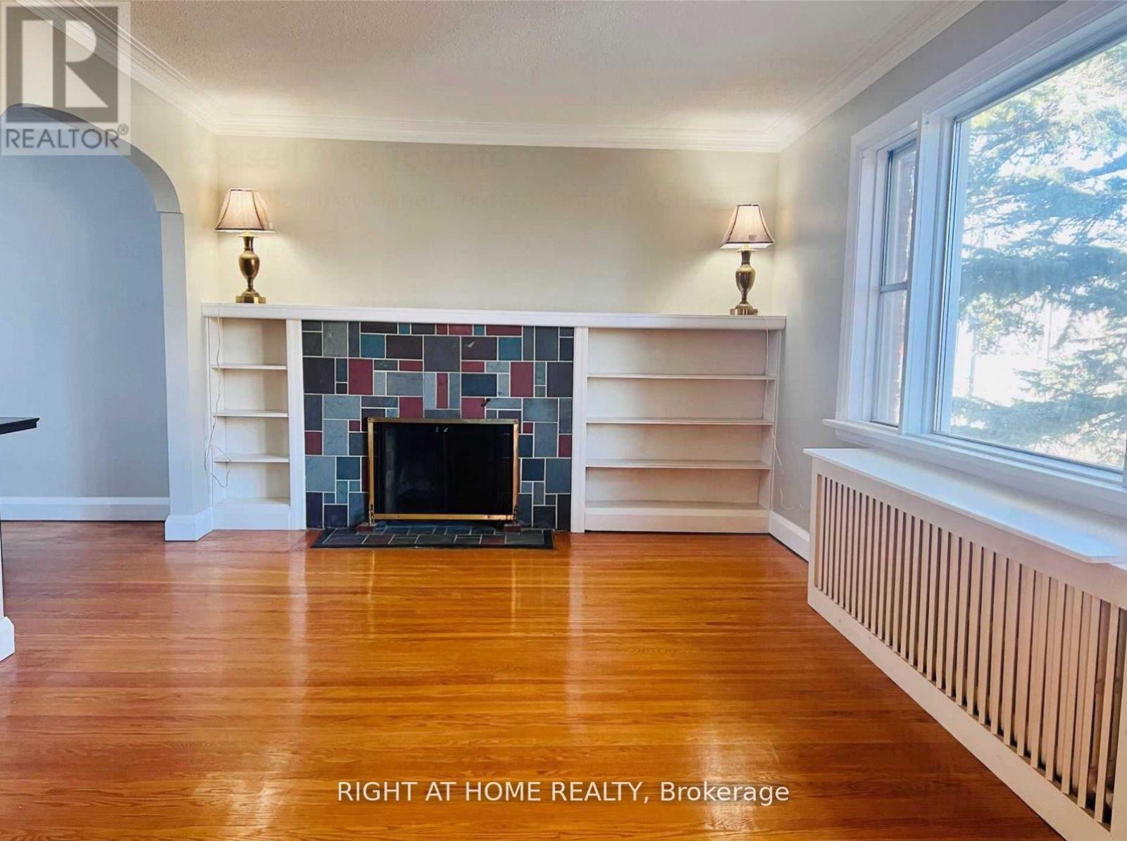 201 Codsell Avenue, Toronto, Ontario  M3H 3W5 - Photo 5 - C13636834