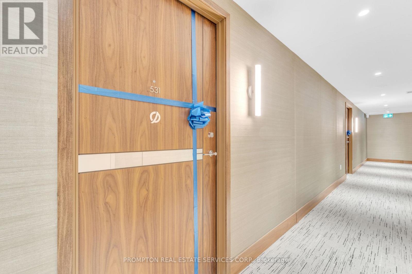 531 - 3 Concord Cityplace Way, Toronto, Ontario  M5V 0X4 - Photo 3 - C13636852