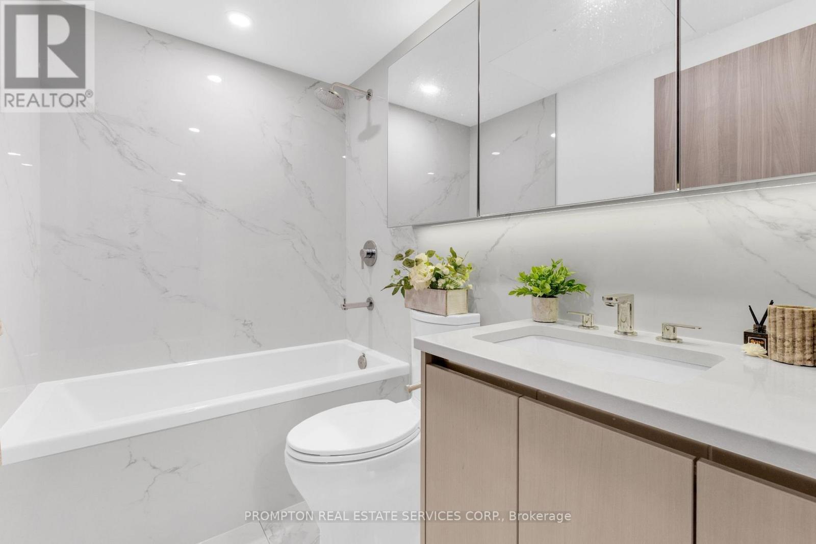 531 - 3 Concord Cityplace Way, Toronto, Ontario  M5V 0X4 - Photo 9 - C13636852