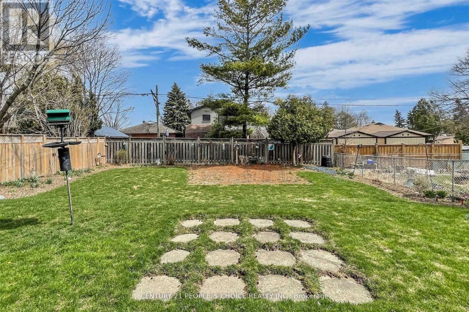 5 Mid Pines Road, Toronto, Ontario  M1G 2L5 - Photo 16 - E13636746