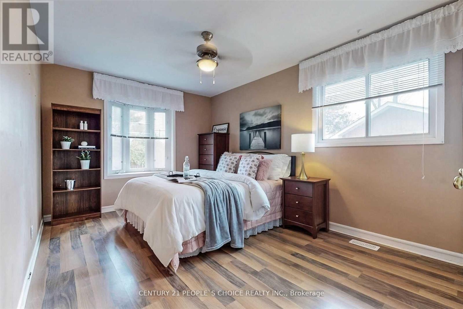 5 Mid Pines Road, Toronto, Ontario  M1G 2L5 - Photo 6 - E13636746