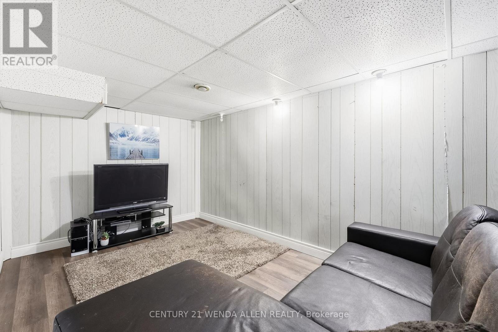 5 Jays Drive, Whitby, Ontario  L1R 2P5 - Photo 25 - E13636754
