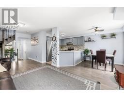 5 JAYS DRIVE, Whitby, Ontario