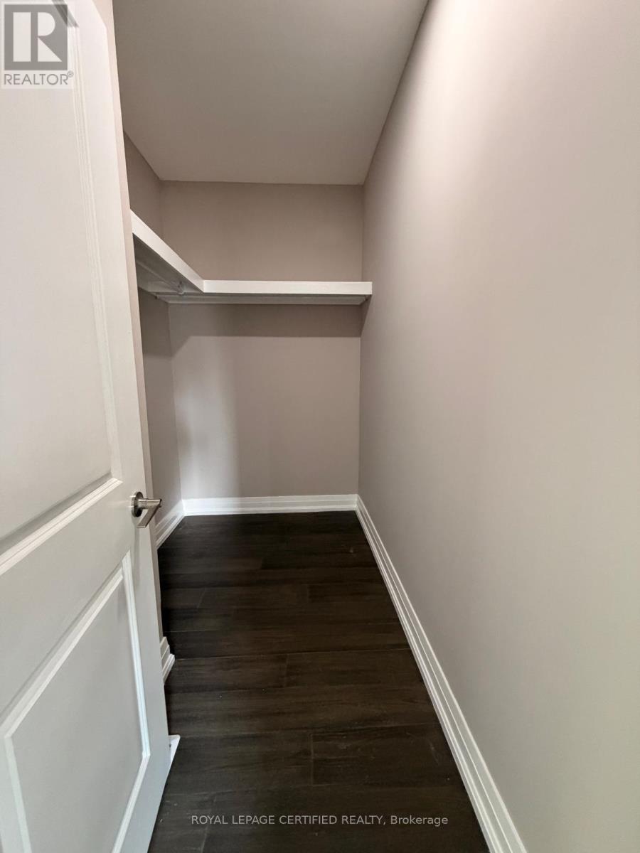 450 Midland Avenue, Toronto, Ontario  M1N 4A5 - Photo 10 - E13636818