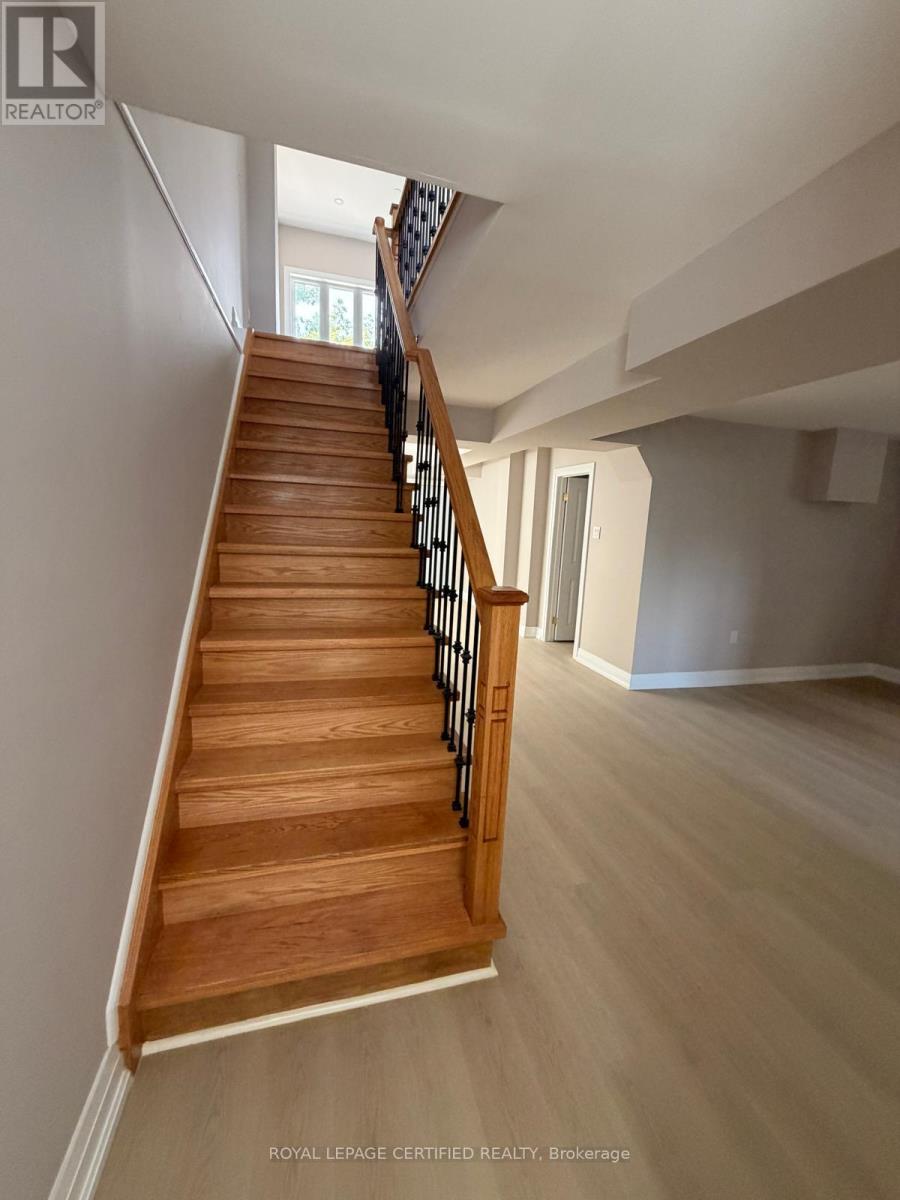 450 Midland Avenue, Toronto, Ontario  M1N 4A5 - Photo 17 - E13636818