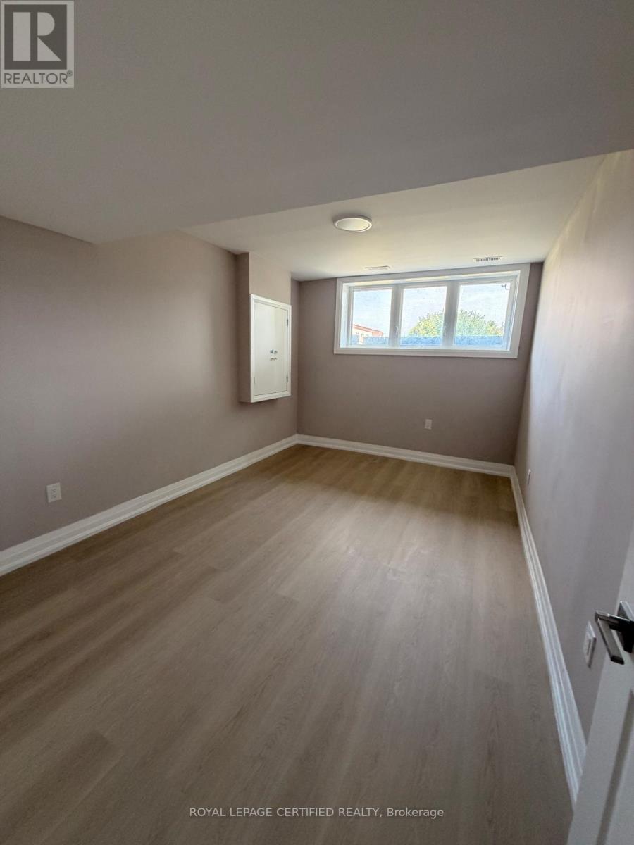 450 Midland Avenue, Toronto, Ontario  M1N 4A5 - Photo 19 - E13636818