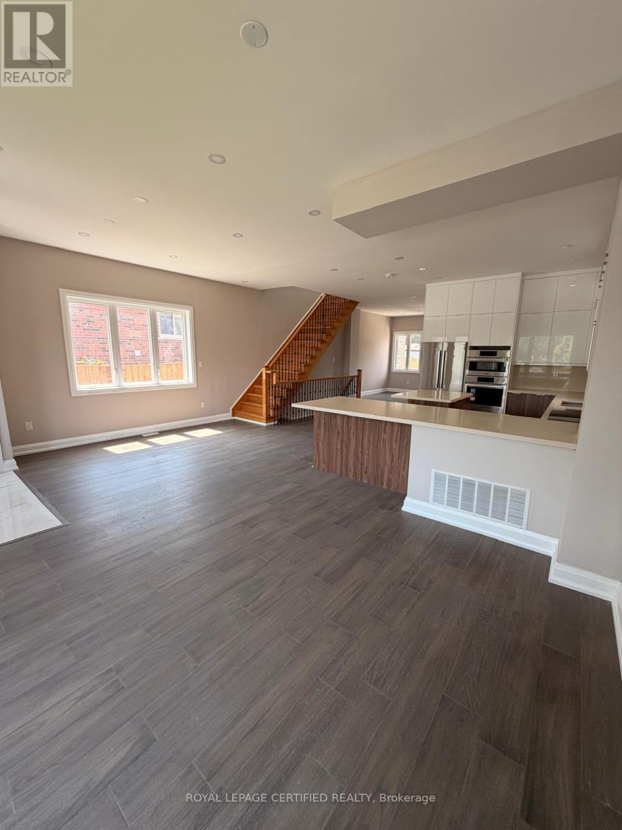 450 Midland Avenue, Toronto, Ontario  M1N 4A5 - Photo 5 - E13636818