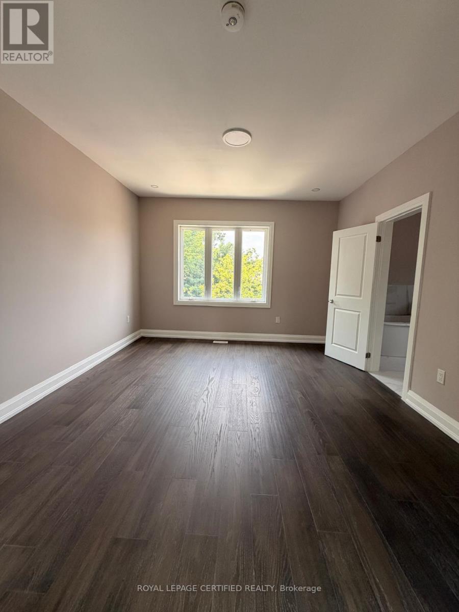450 Midland Avenue, Toronto, Ontario  M1N 4A5 - Photo 8 - E13636818