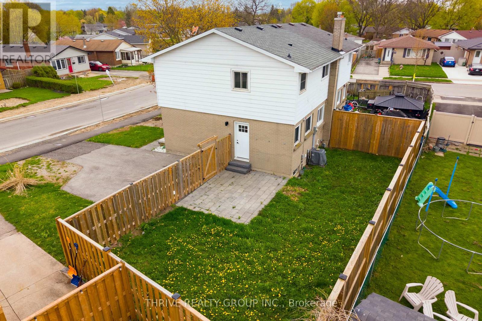 2008 Royal Crescent, London East, Ontario  N5V 1N8 - Photo 6 - X13071234