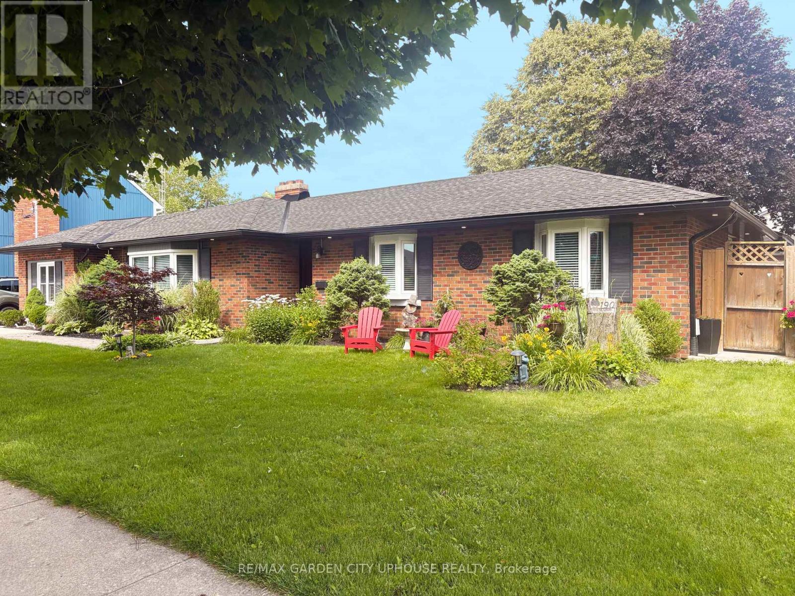 190 FIRST STREET LOUTH STREET, St. Catharines, Ontario