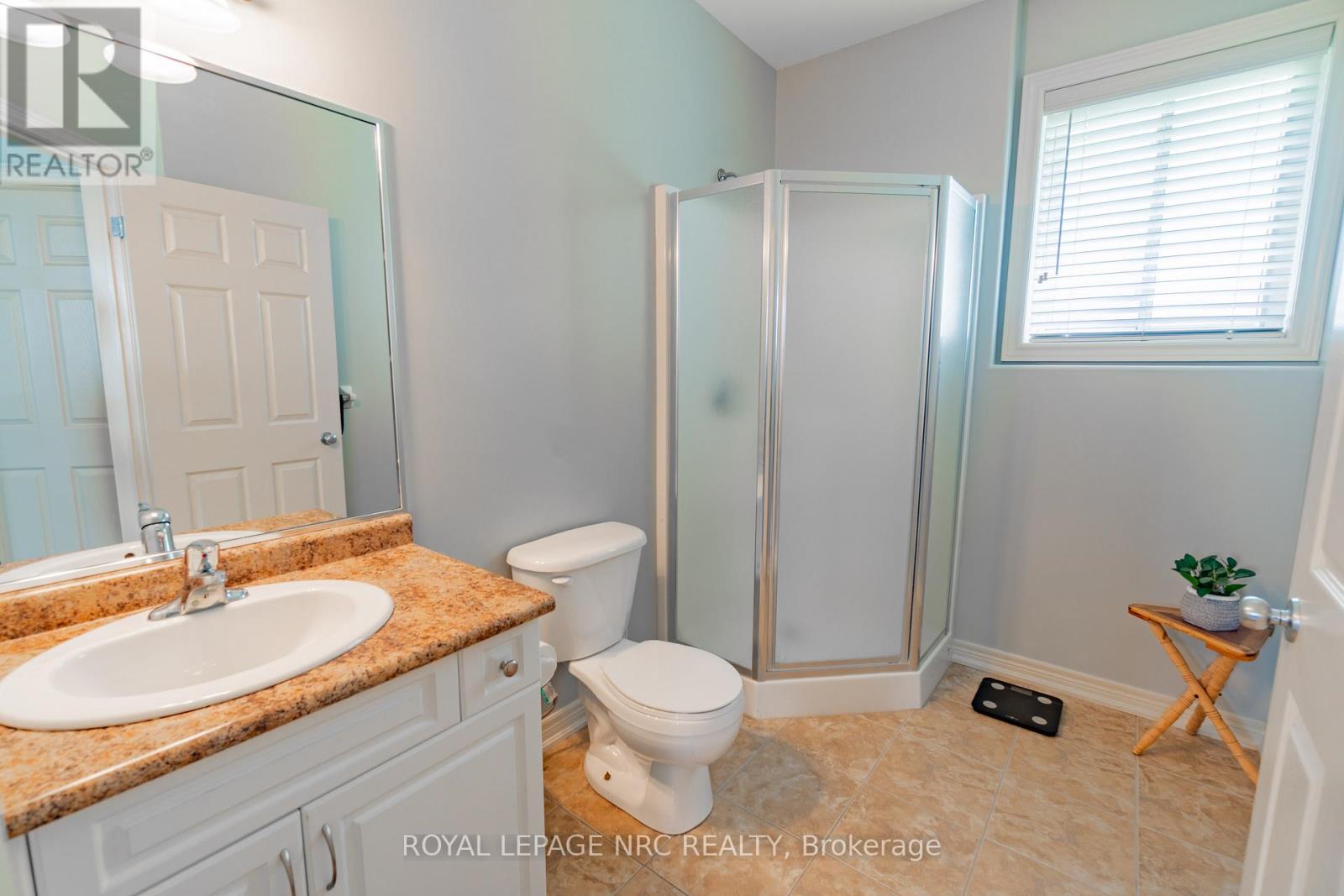 8398 Atack Court, Niagara Falls, Ontario  L2H 3N4 - Photo 22 - X13076572