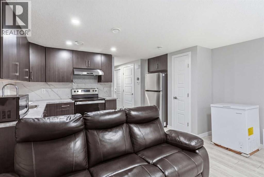 44 Amblefield Avenue NW, Calgary, Alberta  T3P 2C1 - Photo 28 - A2334546