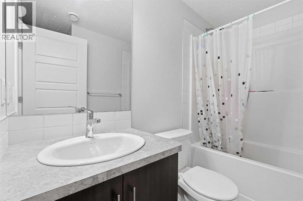 44 Amblefield Avenue NW, Calgary, Alberta  T3P 2C1 - Photo 31 - A2334546
