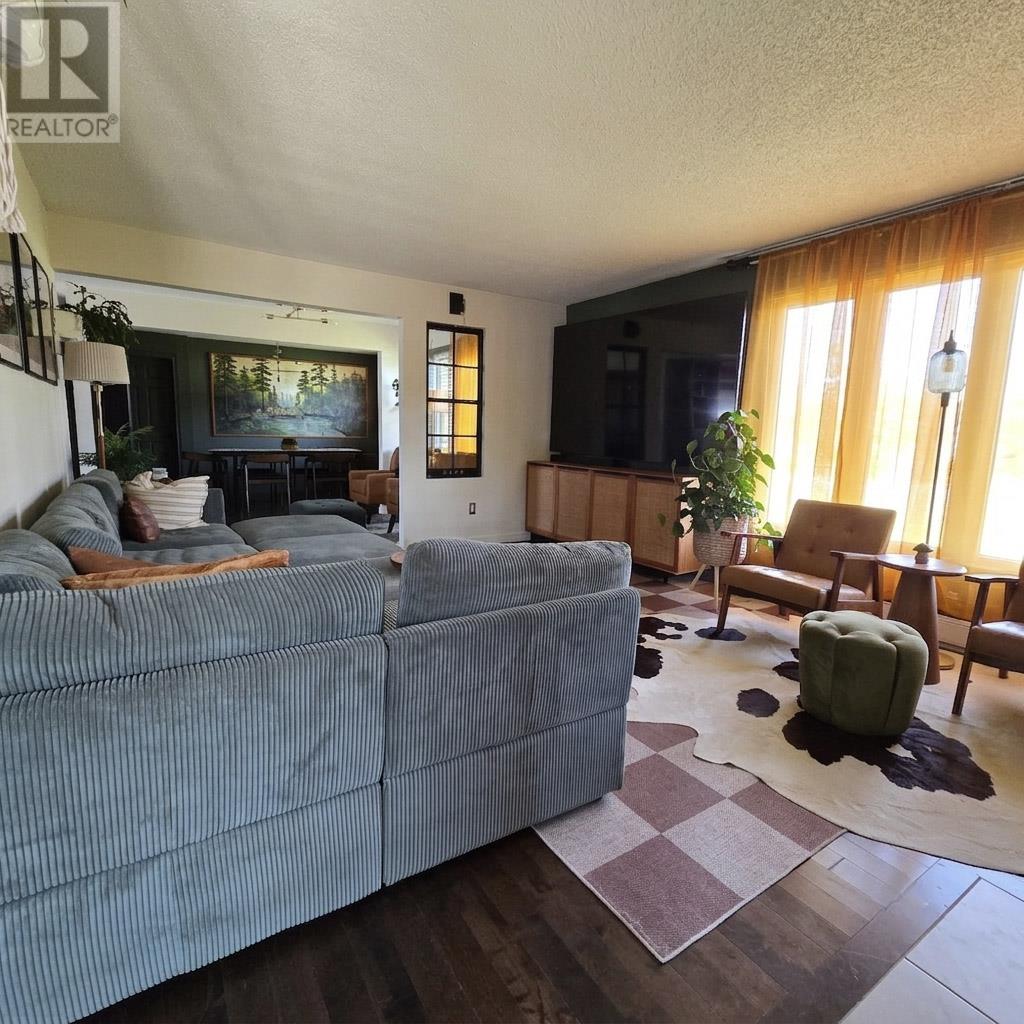 185 Cedar, Massey, Ontario  P0P 1P0 - Photo 6 - 2129609
