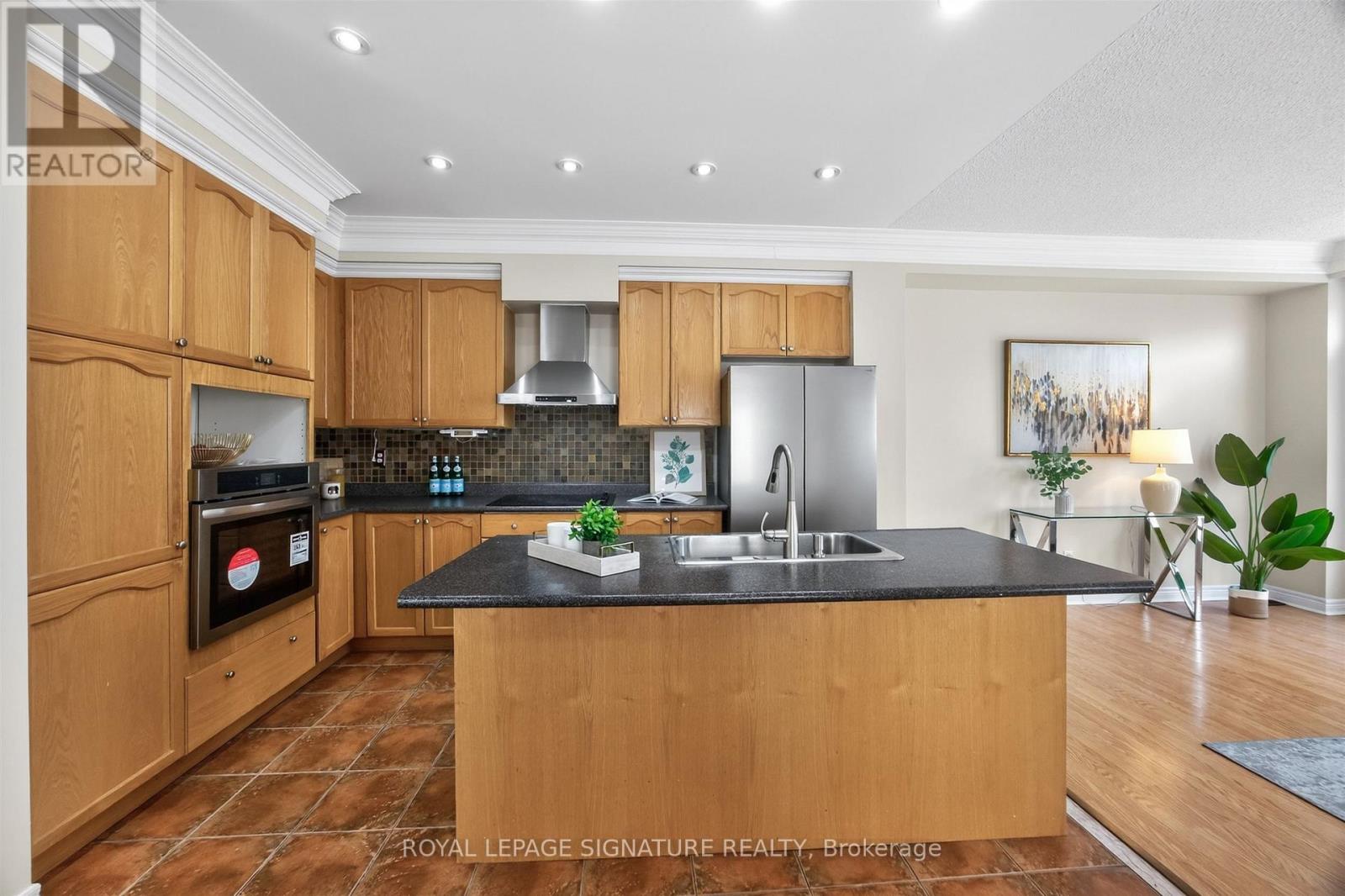 2948 Bur Oak Avenue, Markham, Ontario L6B 1E5 - Photo 12 - N13636682