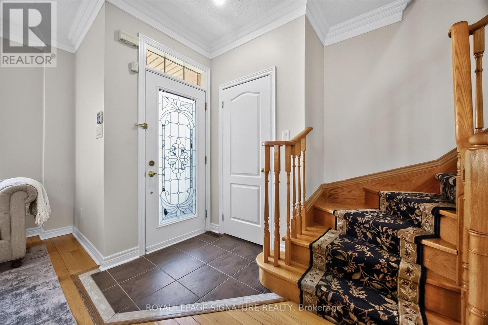 2948 Bur Oak Avenue, Markham, Ontario L6B 1E5 - Photo 3 - N13636682