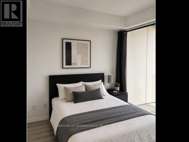 1915 - 1000 Portage Parkway N, Vaughan, Ontario  L4K 0L1 - Photo 3 - N13636724