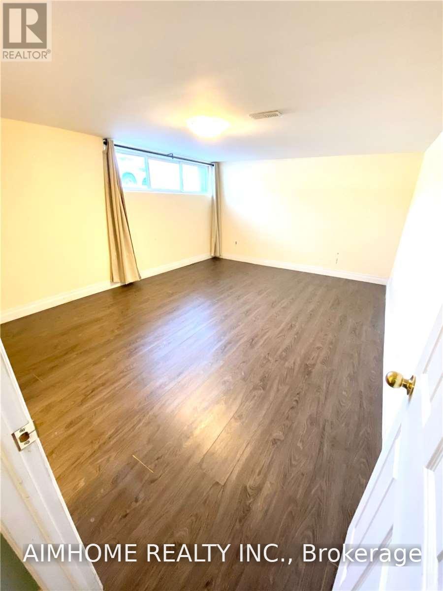 432 Fernleigh (Bsmt) Circle S, Richmond Hill, Ontario  L4C 1E6 - Photo 17 - N13636784