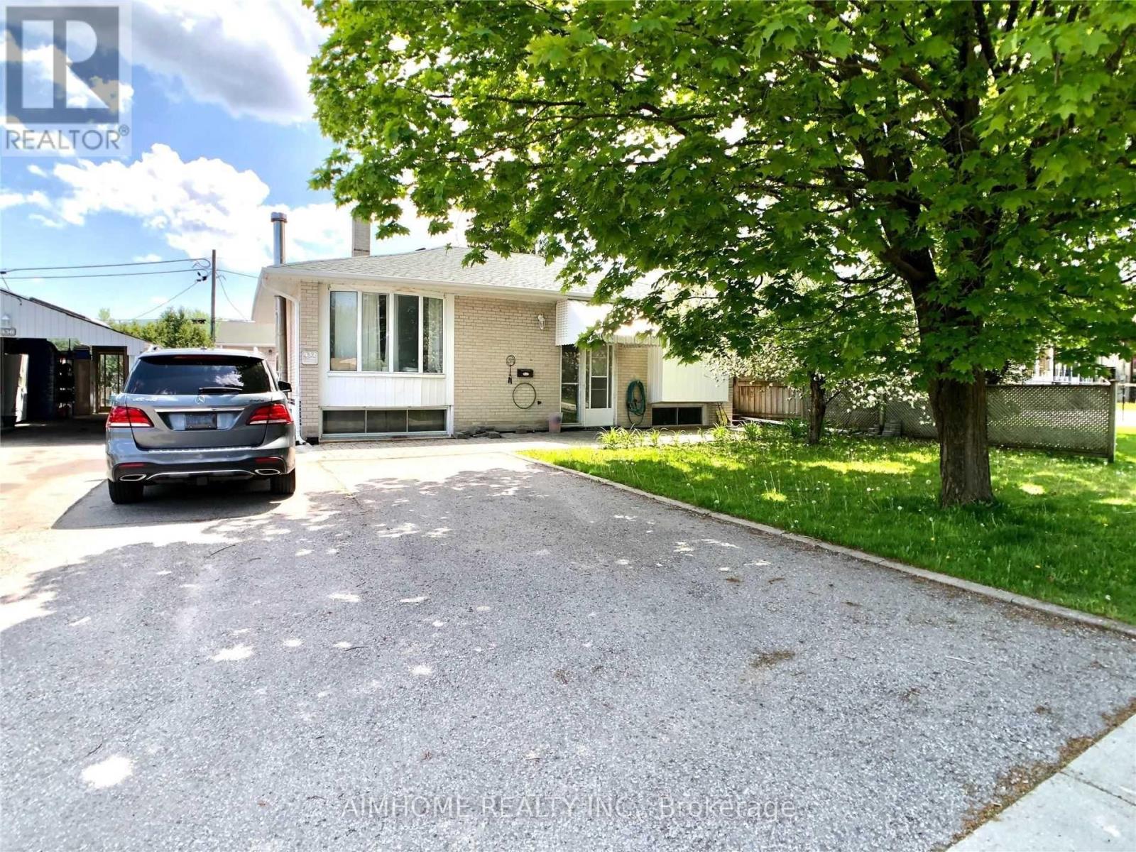 432 Fernleigh (Bsmt) Circle S, Richmond Hill, Ontario  L4C 1E6 - Photo 2 - N13636784