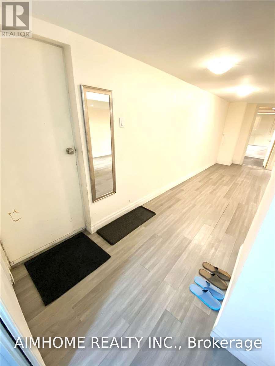 432 Fernleigh (Bsmt) Circle S, Richmond Hill, Ontario  L4C 1E6 - Photo 8 - N13636784