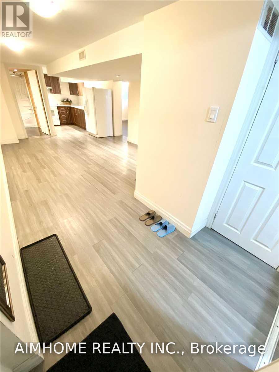 432 Fernleigh (Bsmt) Circle S, Richmond Hill, Ontario  L4C 1E6 - Photo 9 - N13636784