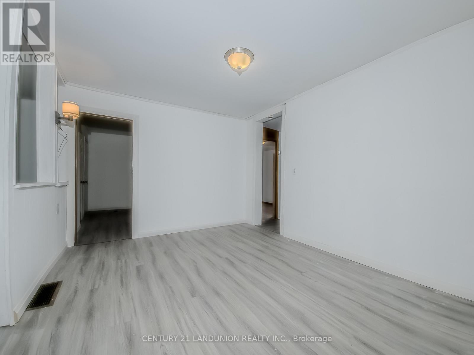 4192 Vivian Road, Whitchurch-Stouffville, Ontario  L0G 1E0 - Photo 14 - N13636848